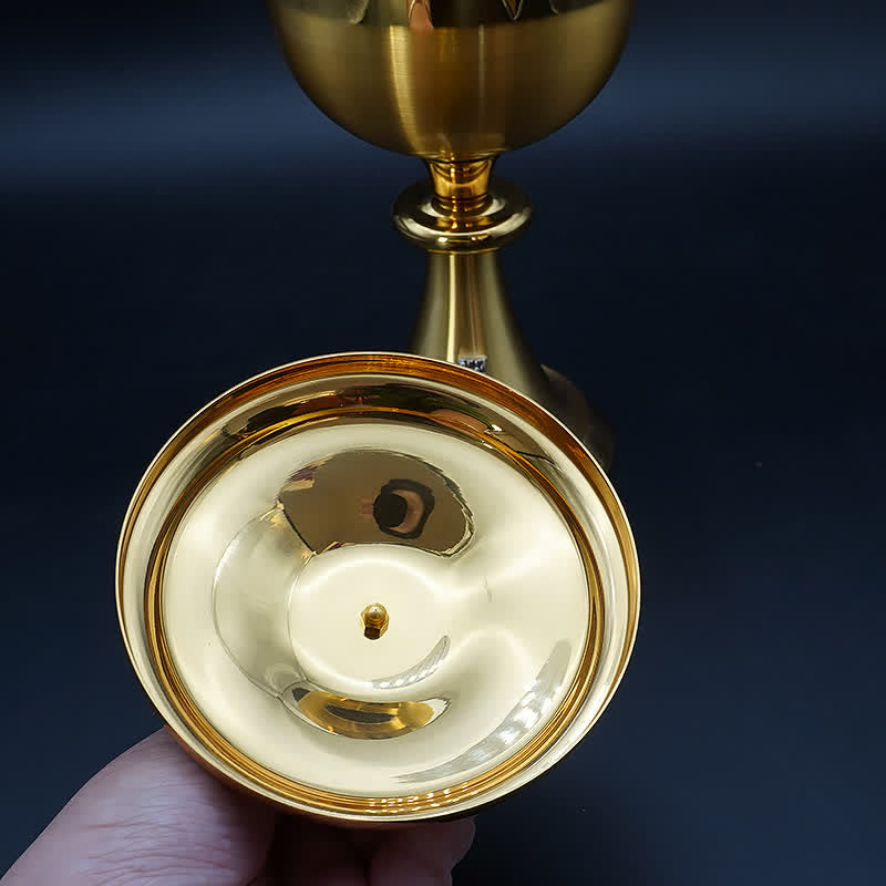 AMUSOUL Exquisite Gold-Tone Cross-Adorned Chalice and Pyx - Divine Vessels for Sacred Communion
