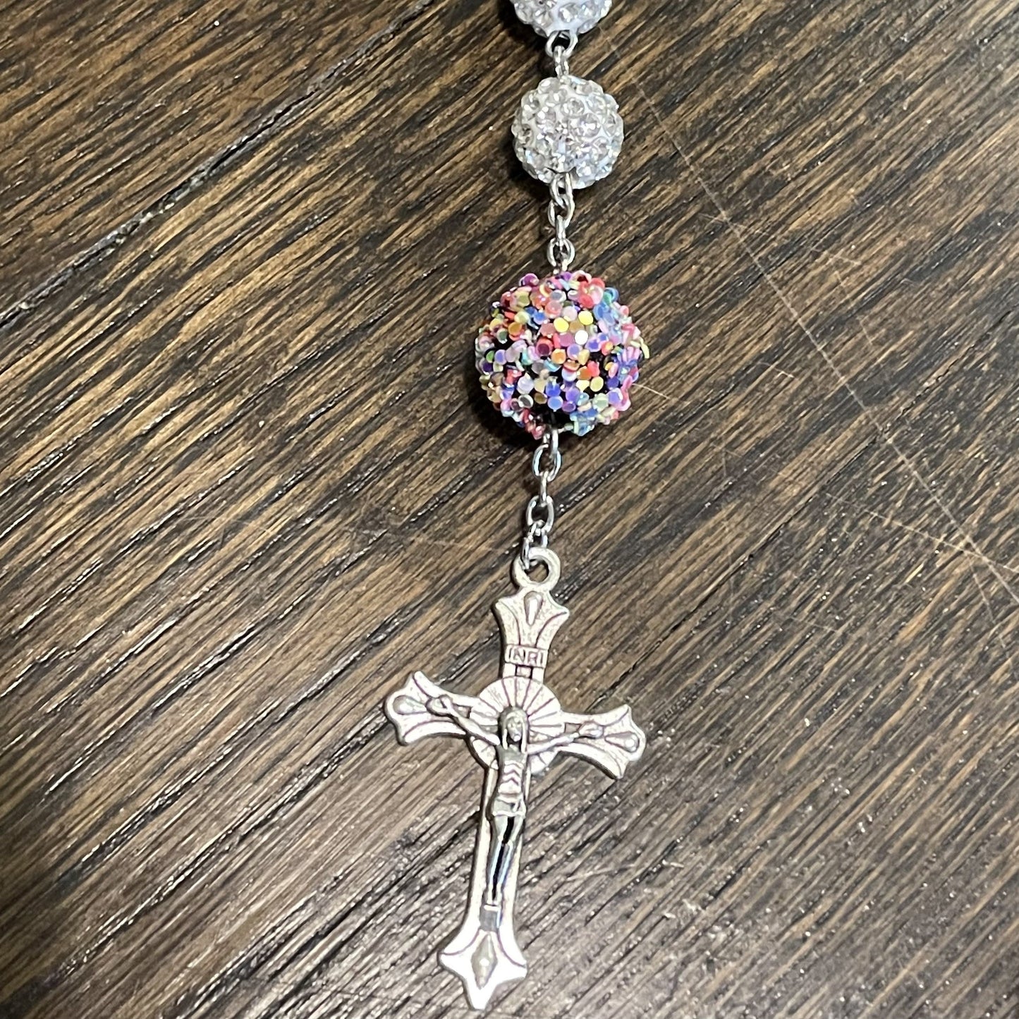 AMUSOUL Our Lady of Guadalupe & Crucifix of 10mm Round White Rhinestone Alloy Chain Rosary