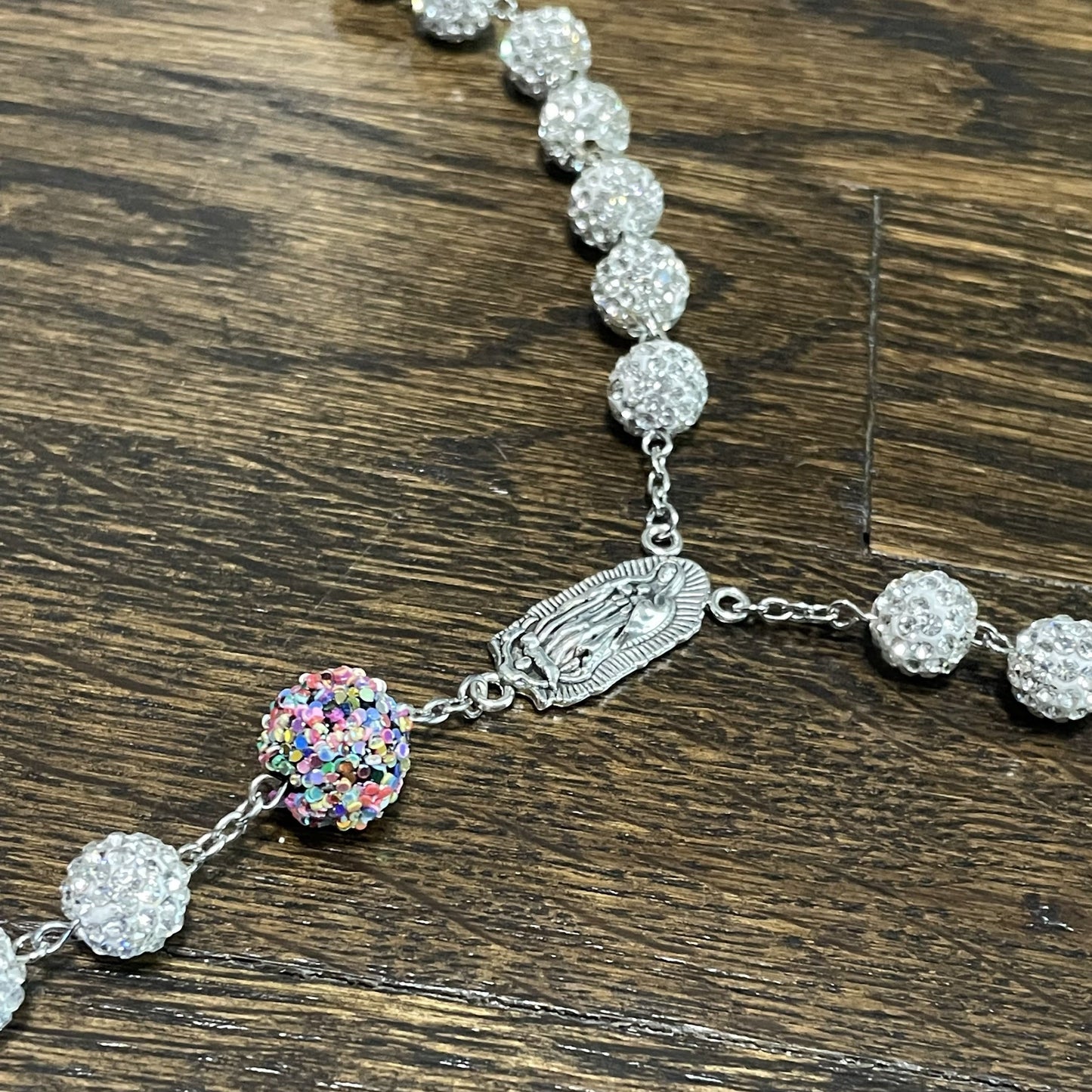 AMUSOUL Our Lady of Guadalupe & Crucifix of 10mm Round White Rhinestone Alloy Chain Rosary