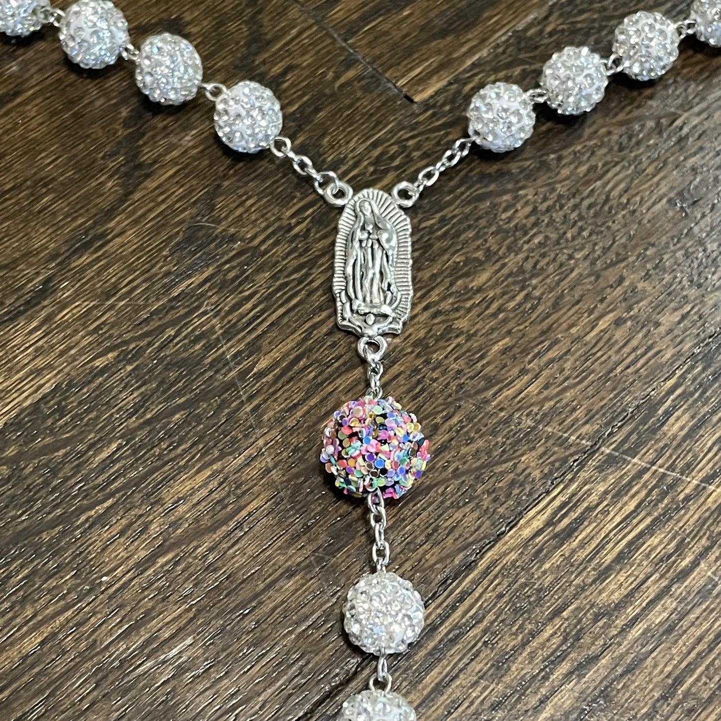 AMUSOUL Our Lady of Guadalupe & Crucifix of 10mm Round White Rhinestone Alloy Chain Rosary
