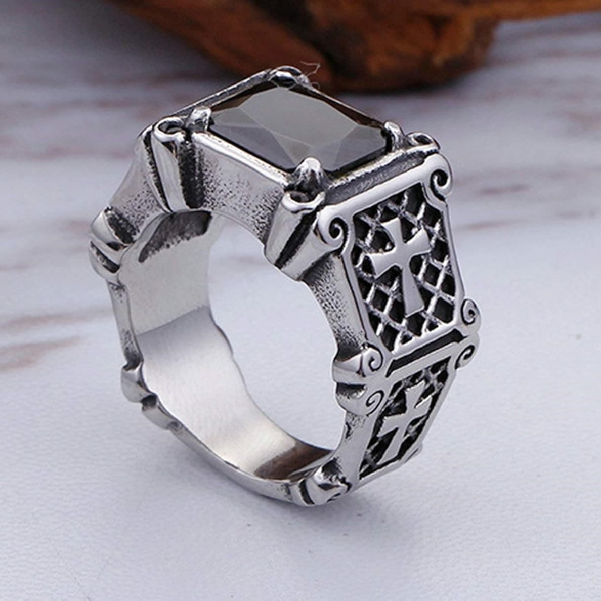 AMUSOUL Red & Black Gemstone Cross - Embellished Couple Ring: A Symbol of Faith and Style