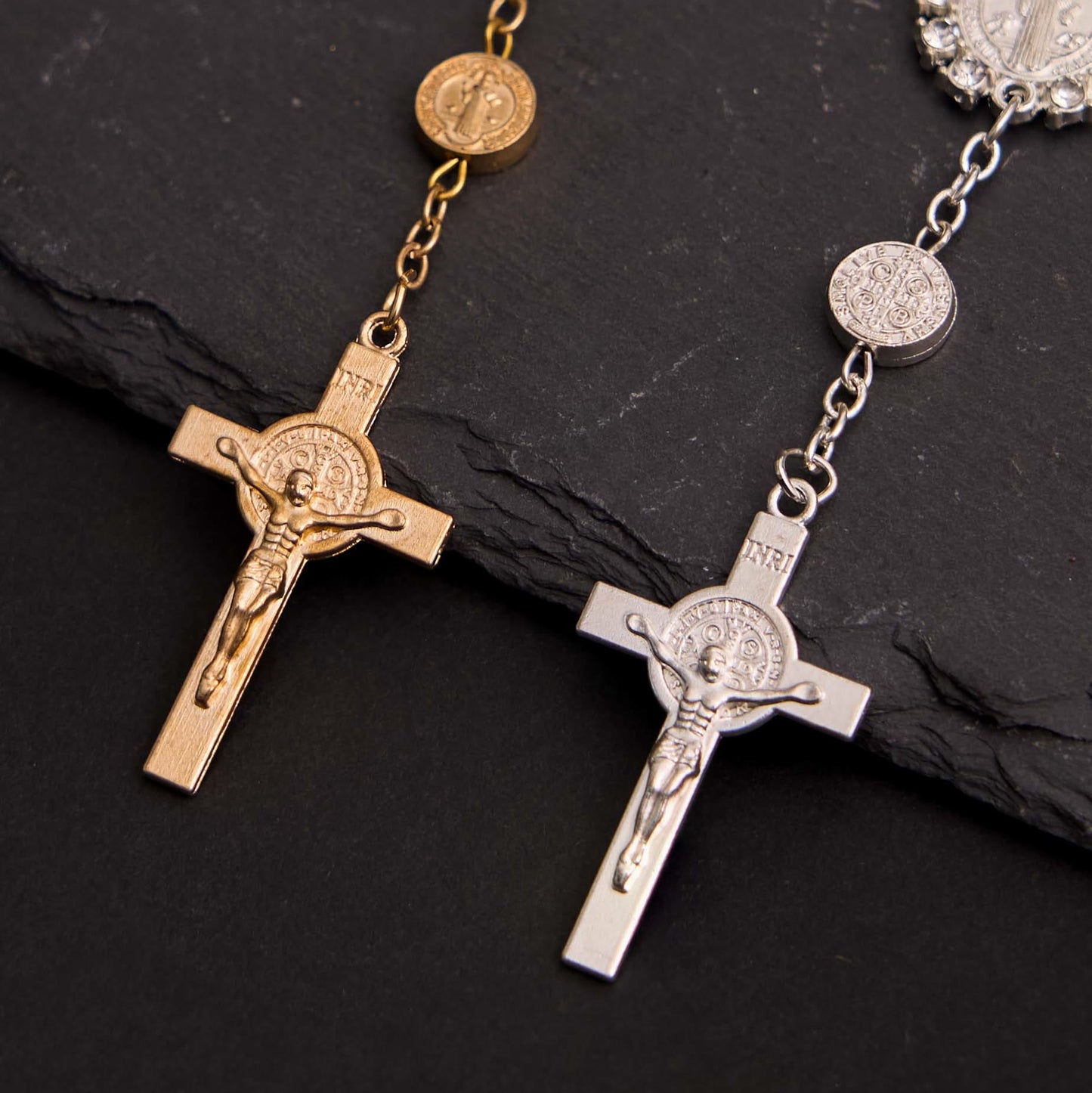 AMUSOUL Glass Beads St. Benedict & Jesus Cross Bracelet Rosary