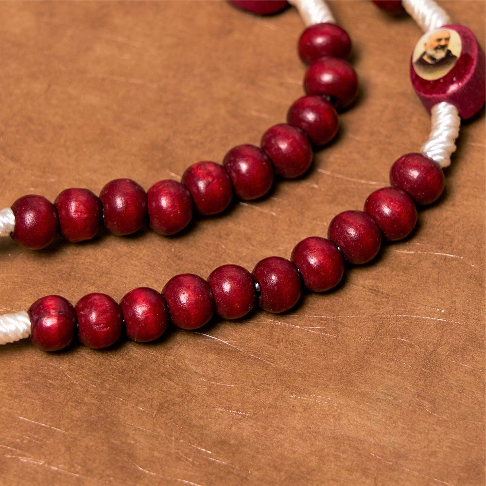 AMUSOUL Wine Red Wooden Beads Cross Virgin Mary Hand Held Rosary