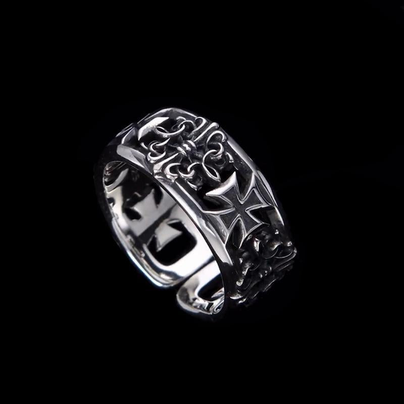 AMUSOUL Classic Cross Signet Ring – Symbol of Strength and Devotion