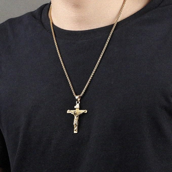 AMUSOUL Jewelry Crucifix Pendant Charm Necklace