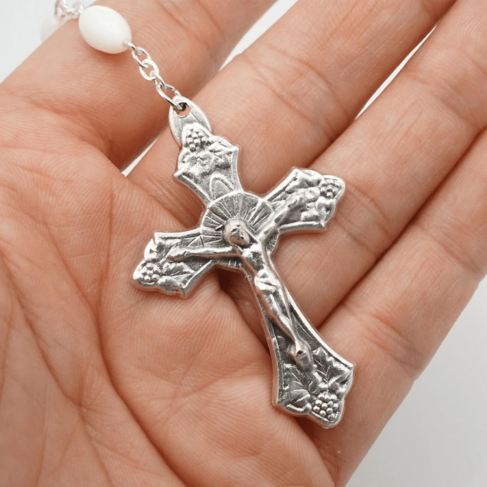 AMUSOUL Blessed Virgin Mary: Catholic Mother-of-Pearl Rosary