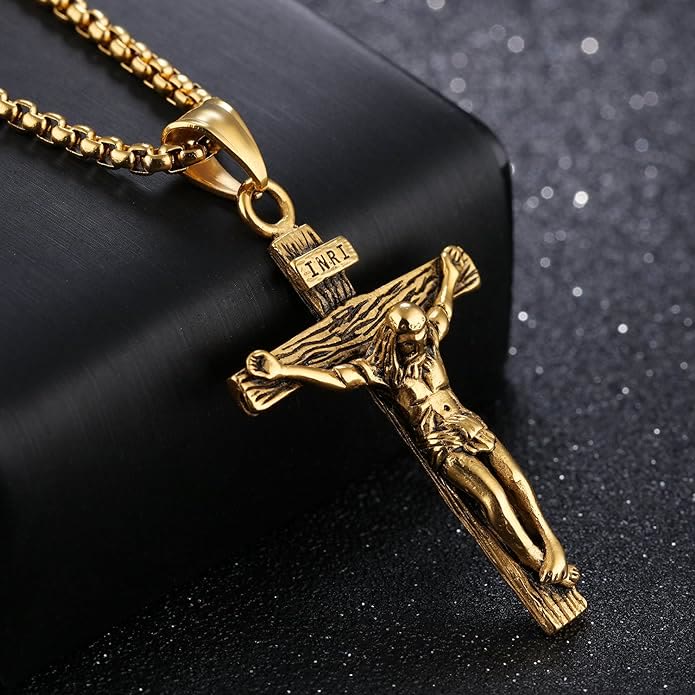 AMUSOUL Jewelry Crucifix Pendant Charm Necklace