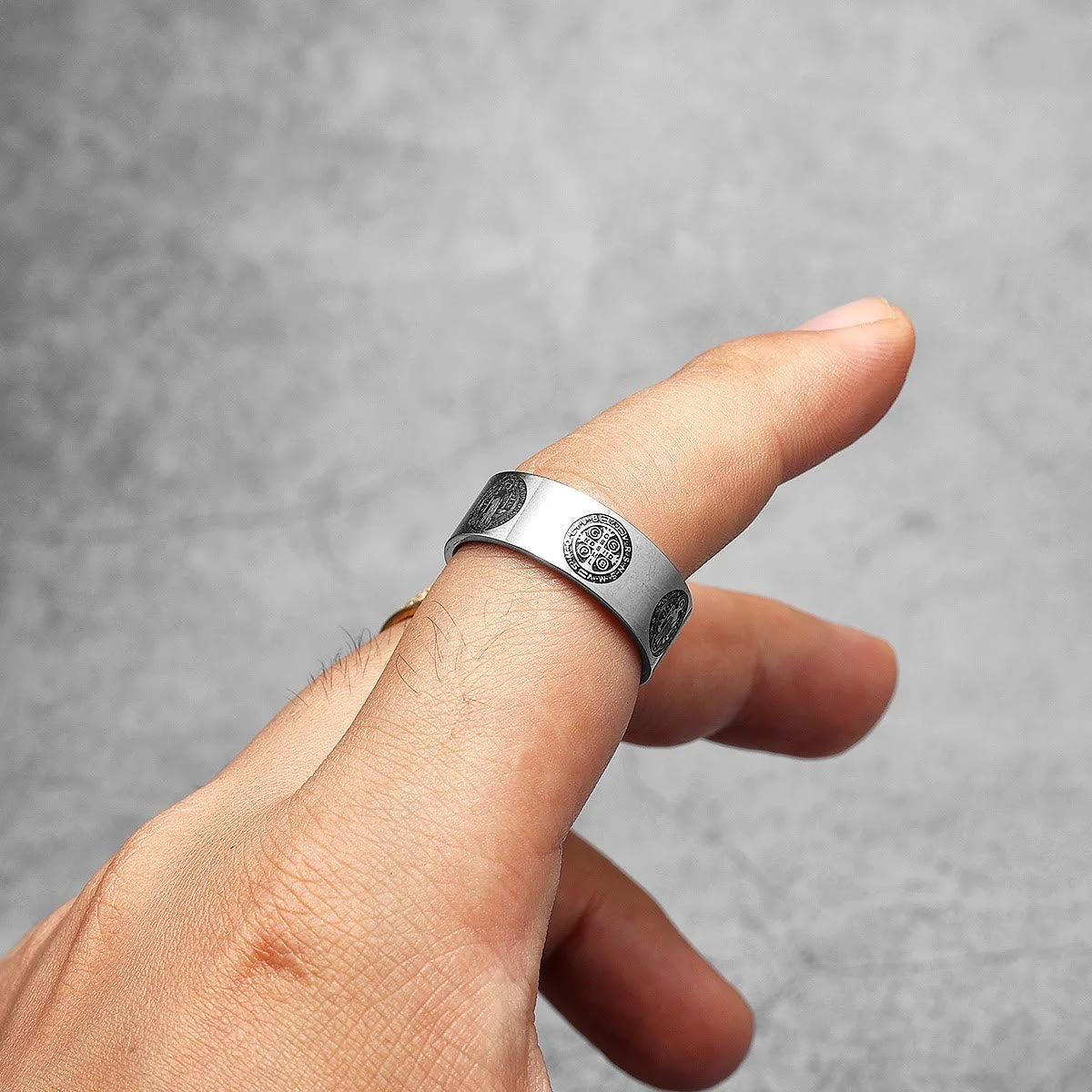 AMUSOUL Religion St. Benedict Titanium Ring
