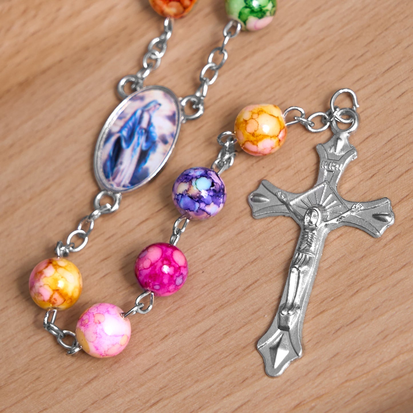 AMUSOUL  Assumption of Our Lady & Crucifix of 8 mm Round Multicolor Acrylic Alloy Chain Rosary