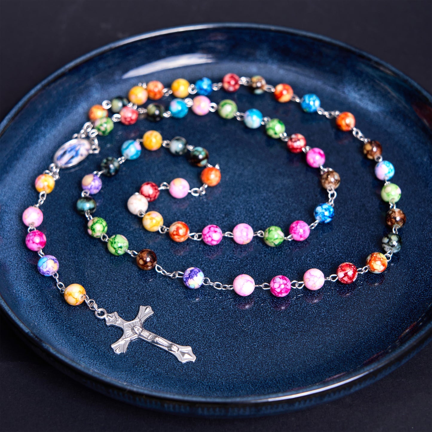 AMUSOUL  Assumption of Our Lady & Crucifix of 8 mm Round Multicolor Acrylic Alloy Chain Rosary