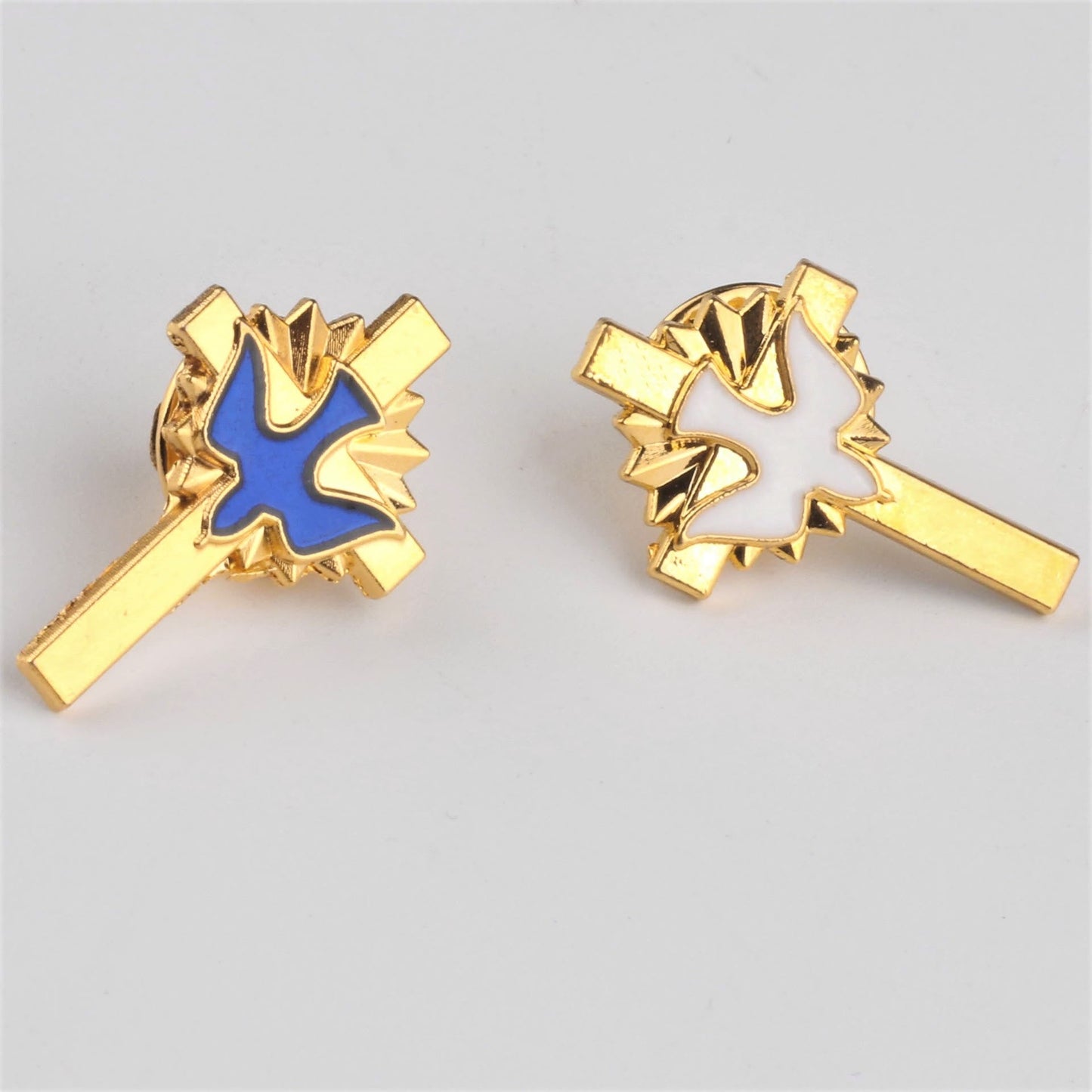 AMUSOUL  4pcs/set Retro Style Holy Spirit Cross Anti-exposure Pin Fashion Religion Brooch