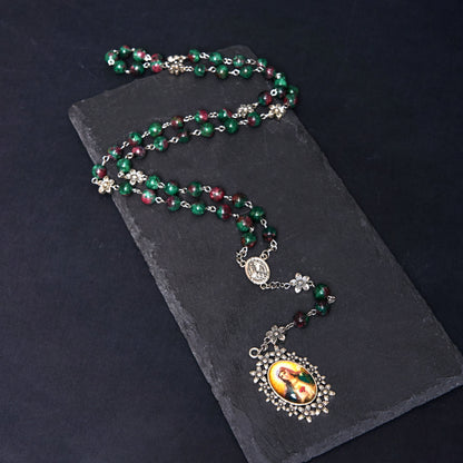 AMUSOUL Our Lady of Fátima & Immaculate Heart of Mary of 8 mm Round Green Natural Stone Alloy Chain Rosary