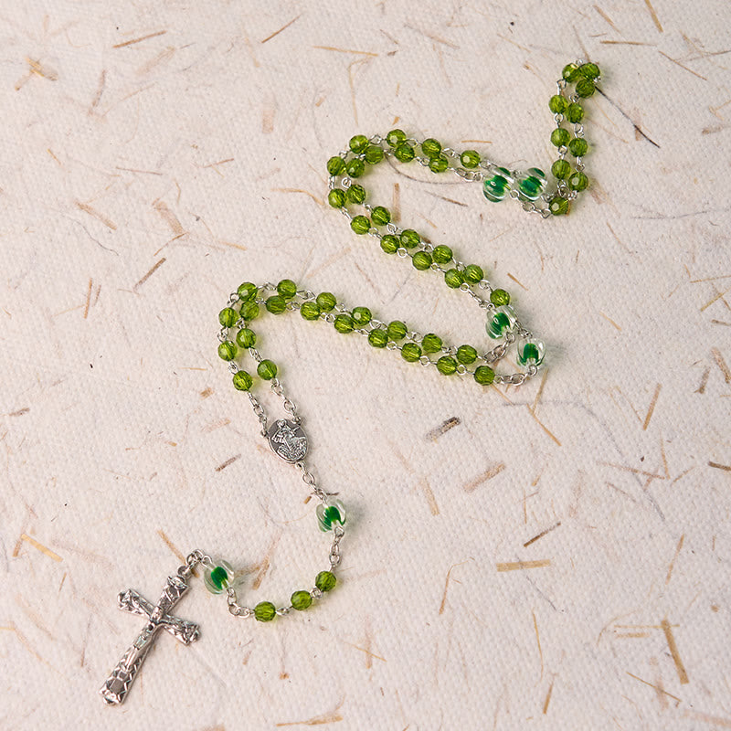 AMUSOUL  Assumption of Virgin Mary & Crucifix of 6 mm Polyhedron Green Crystal Alloy Chain Rosary