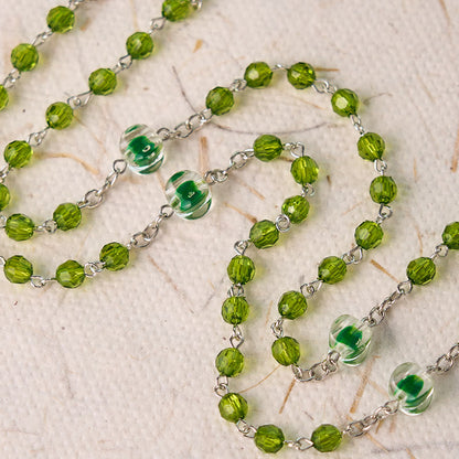 AMUSOUL  Assumption of Virgin Mary & Crucifix of 6 mm Polyhedron Green Crystal Alloy Chain Rosary