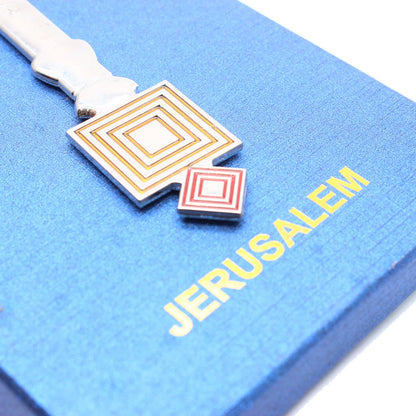 AMUSOUL  Classic Style Jerusalem Cross-Shaped Regal Blessing Hand Cross