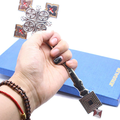 AMUSOUL  Classic Style Jerusalem Cross-Shaped Regal Blessing Hand Cross