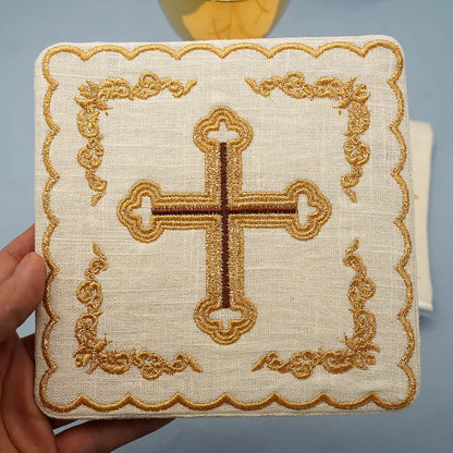 AMUSOUL Classic Style Golden Cross Embroidered  Elegant Religious Altar Linen Set