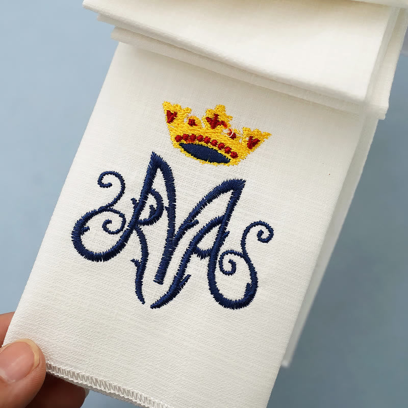 AMUSOUL  Classic Style Divine Our Lady's Crown Altar Linen Set