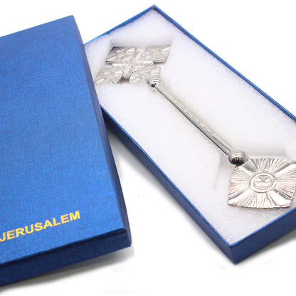 AMUSOUL  Classic Style Intricate Geometric Pattern Silvery Blessing Hand Cross