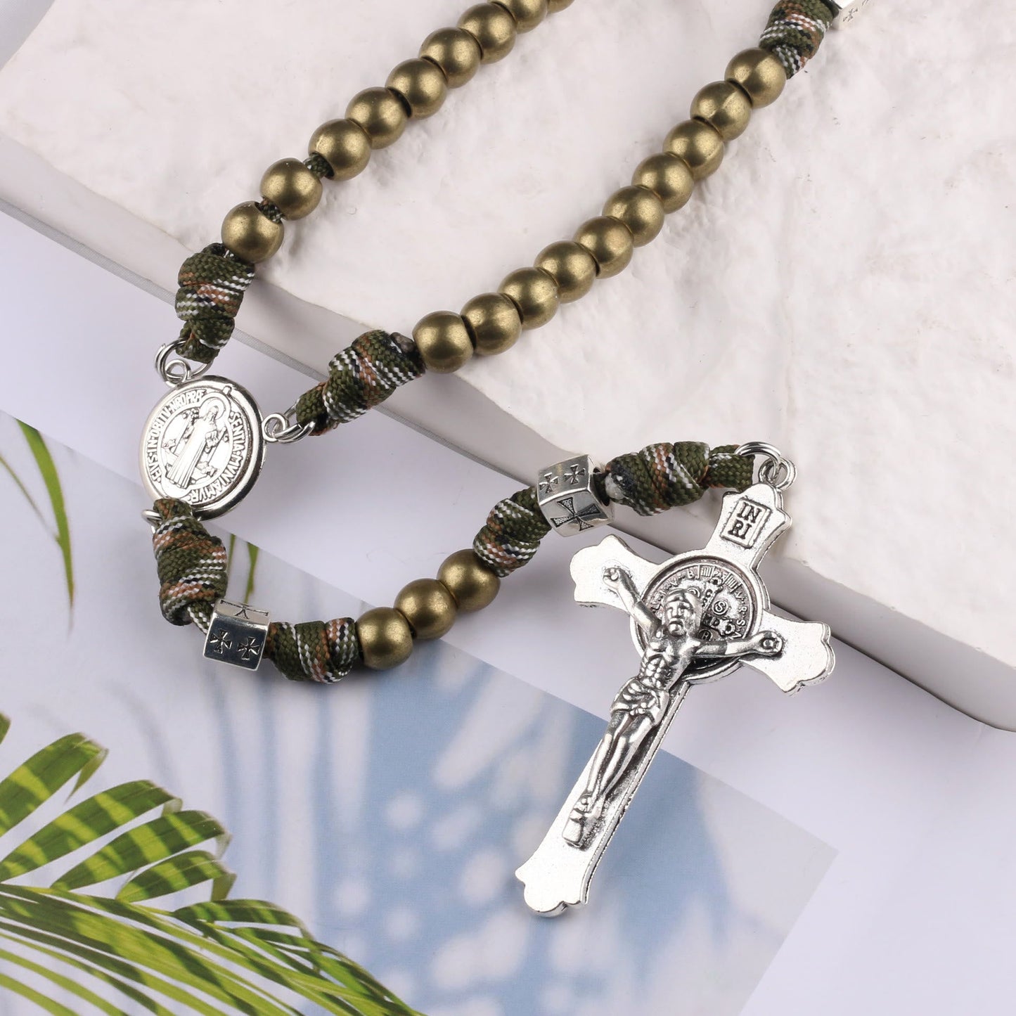 AMUSOUL St. Benedict Medal & Crucifix of 10mm Round Multicolor Wood Paracord Rosary