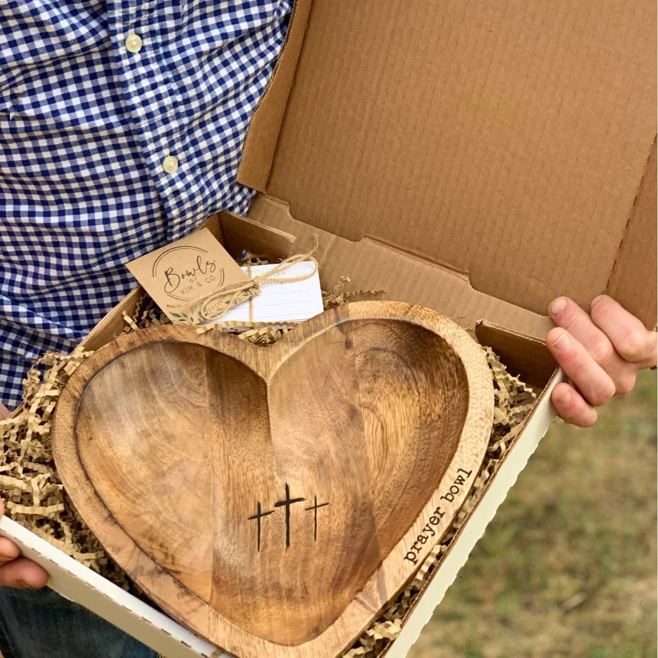 AMUSOUL  Heartfelt Devotion Wooden Prayer Bowl - A Sacred Space for Your Prayers