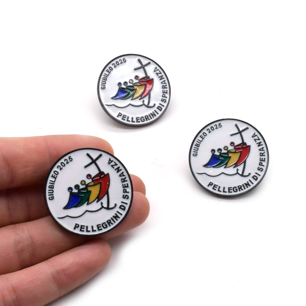 AMUSOUL  3pcs/set Jubilee Pilgrim Badge Set: Embrace the Spirit of Christian Millennium