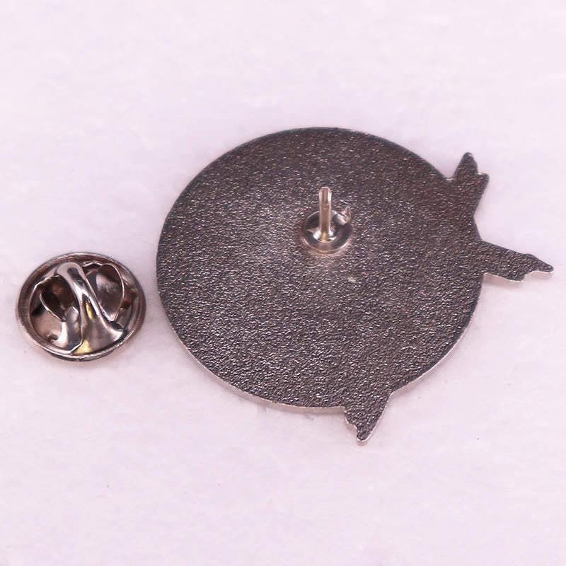 AMUSOUL  Eternal Faith Cross Brooch: A Graceful Emblem of Prayer and Resilience