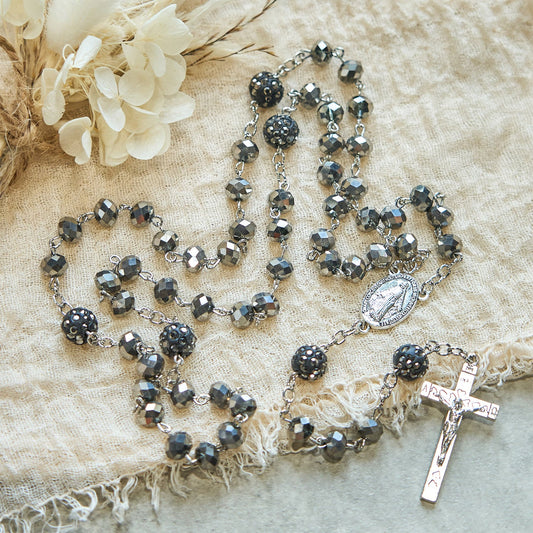 AMUSOUL Colorful Shiny Black Crystal Radiant Faith Rosary: A Spiritual and Aesthetic Delight