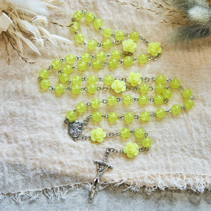 AMUSOUL  8mm Luminous Glow-in-Dark Beads Flower Rosary: A Divine Light