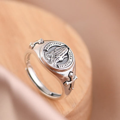 AMUSOUL  925 Sterling Silver Vintage Style Intricate Carved Praying Hands Ring