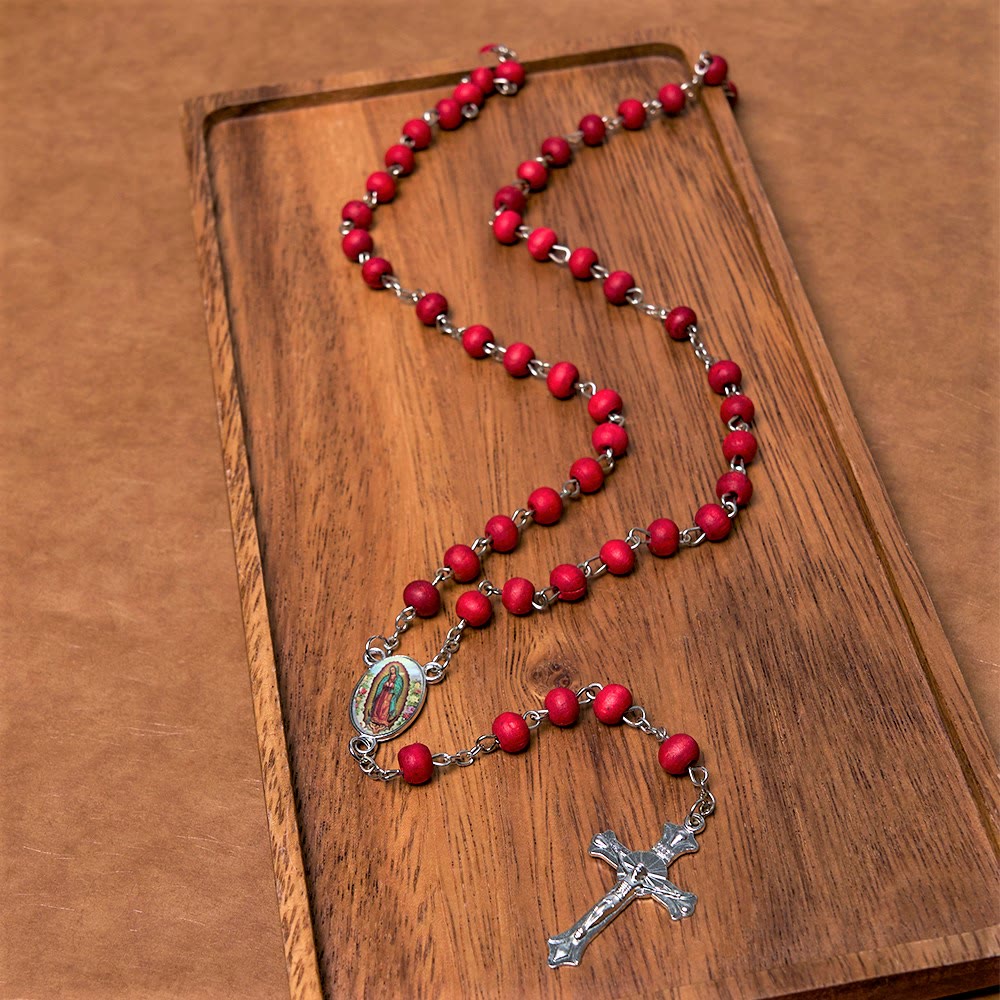 AMUSOUL Our Lady of Guadalupe & Crucifix of 6 mm Round Multicolor Wood Alloy Chain Rosary