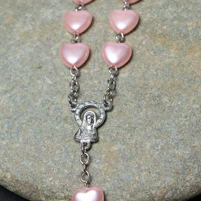 AMUSOUL Our Lady of Fátima & Crucifix of 10 mm Heart Pink Acrylic Alloy Chain Rosary